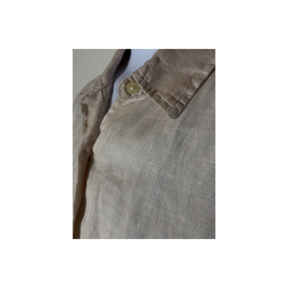 Uniqlo button down